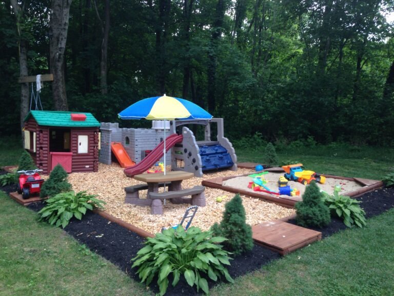 Outdoor Play Spaces: How to Create a Fun
